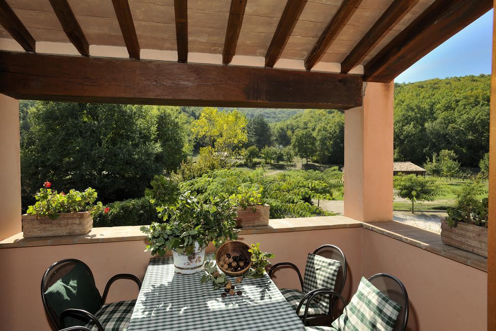 Agriturismo Il Corniolo Cenerente Cameră foto